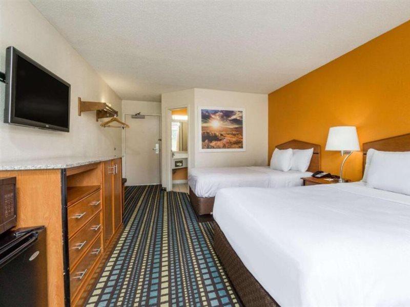 Days Inn By Wyndham Florence Cincinnati Area Luaran gambar