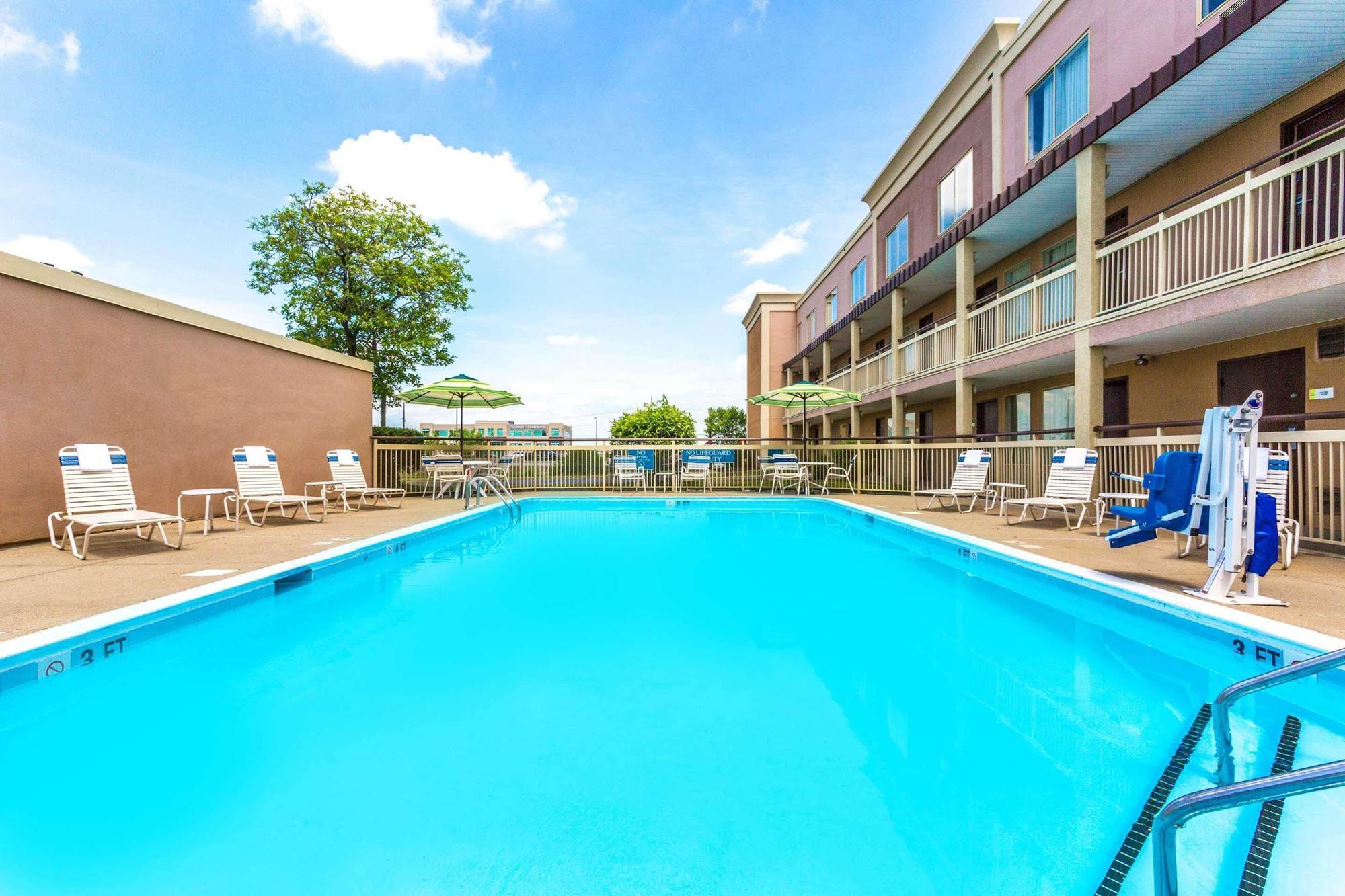 Days Inn By Wyndham Florence Cincinnati Area Luaran gambar
